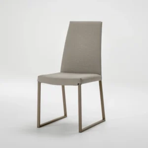 Curvo Dining Chair